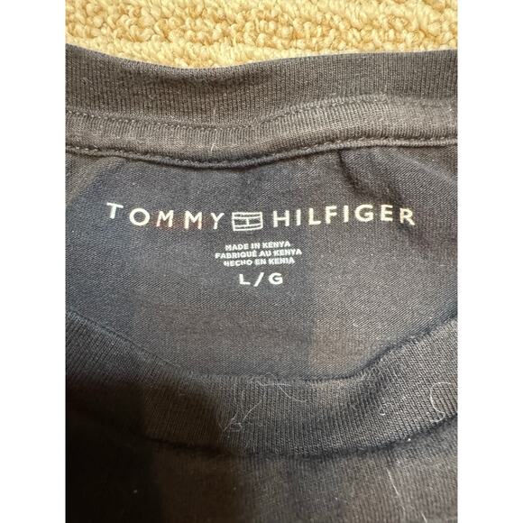 Tommy Hilfiger Mens T-Shirt Crew Neck Short Sleeve Casual Everyday - Picture 2 of 4